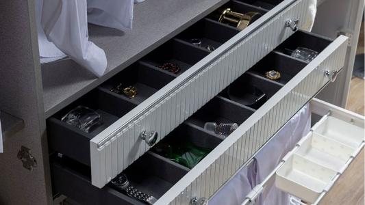 Ντουλάπα Arena