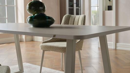 Τραπέζι σταθερό Fiona