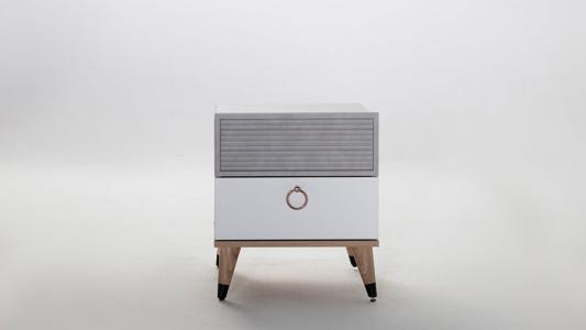 Κομοδίνο Lena