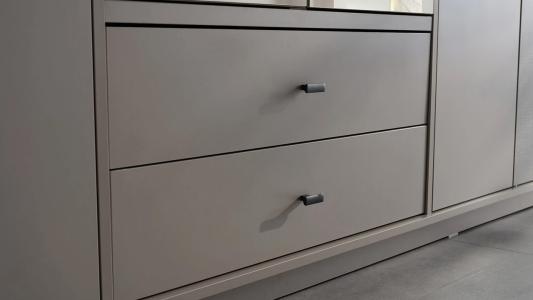 Ντουλάπα Truva